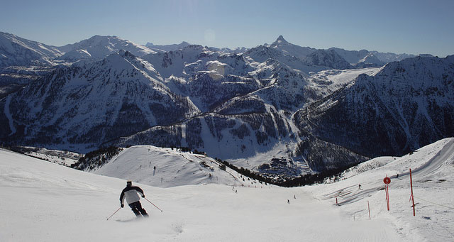 Pistes de ski à Montgenèvre via Flickr : Karl Wright