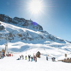 Oz-en-Oisans, la station familiale qui voit le ski en grand